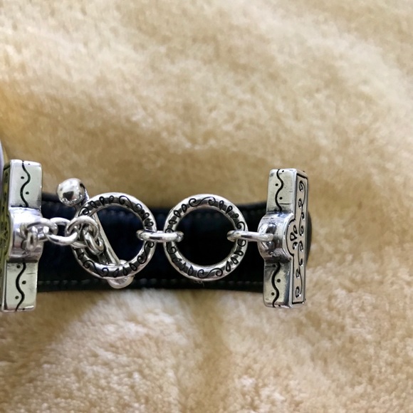 Brighton Leather Bracelet with Silver Toggle Clasp - Picture 4 of 6